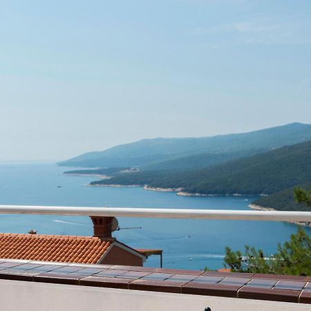 Lily Apartment Rabac Exterior foto