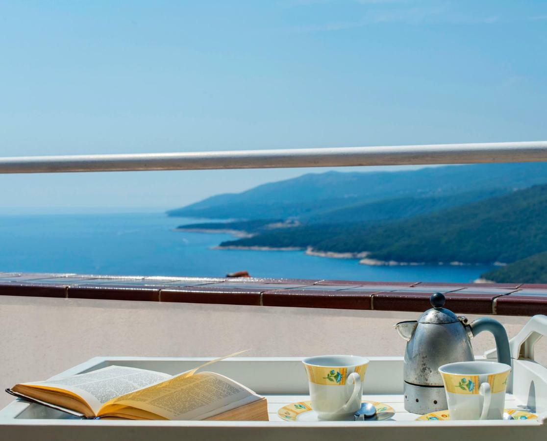 Lily Apartment Rabac Exterior foto